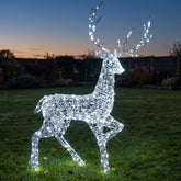 NOMA 2m Spun Acrylic Highland Stag with 320 LEDs