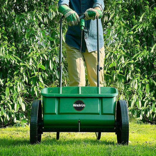 Miracle-Gro Drop Spreader