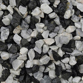 Meadow View Black Ice 14-20mm Decorative Garden Chippings