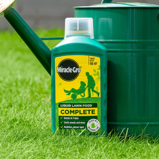 Miracle-Gro Complete Lawn Food Concentrated Liquid 66m2