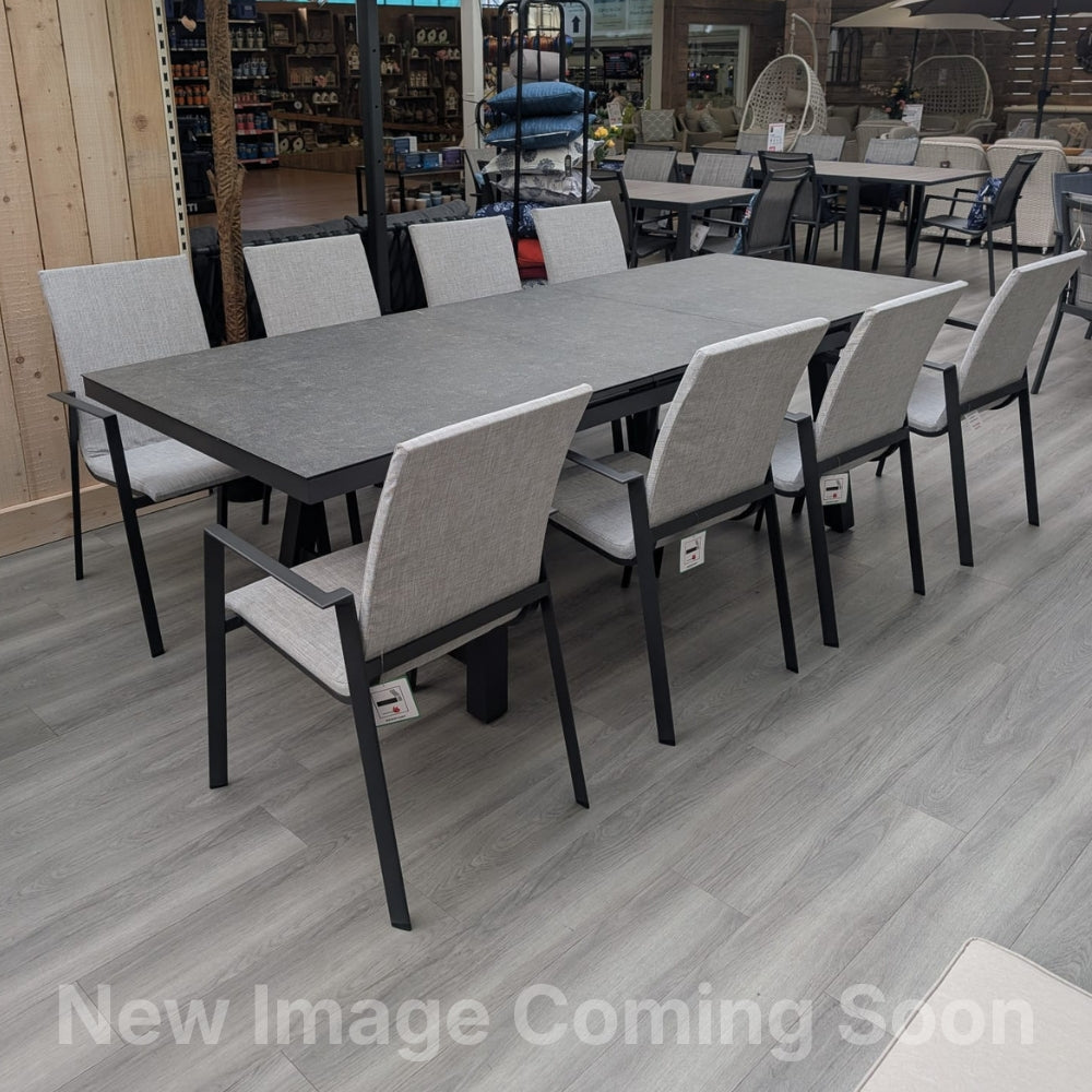 Aylesford 8 Seat Extendable Rectangular Garden Dining Set
