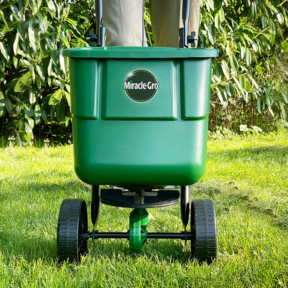 Miracle-Gro Rotary Spreader