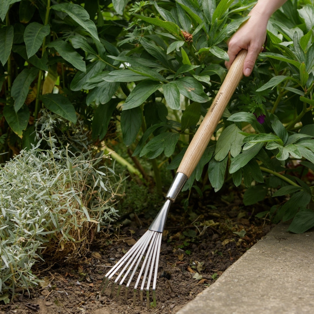 Kent & Stowe Border Hand Shrub Rake Stainless Steel