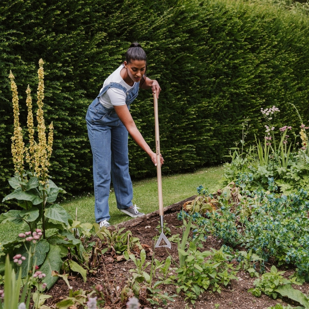 Kent & Stowe Long Handled Dutch Hoe Stainless Steel