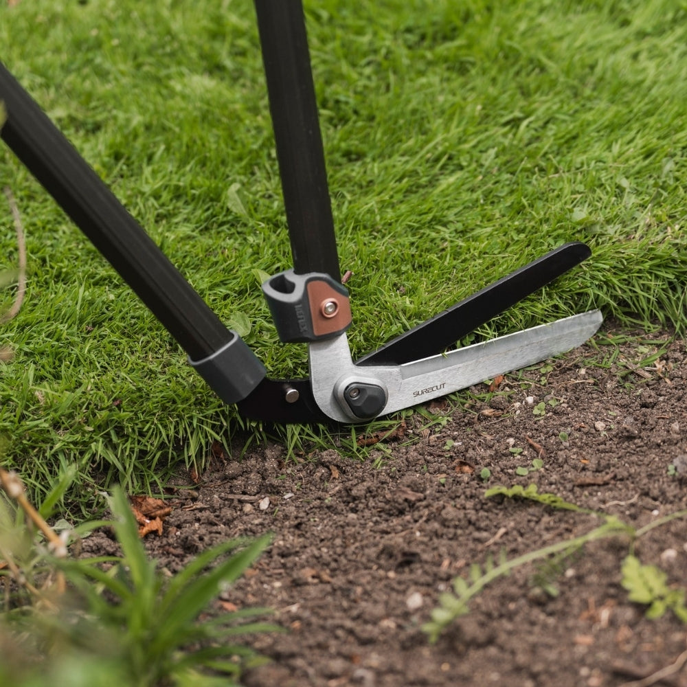 Kent & Stowe SureCut Adjustable Height Lawn Edging Shears