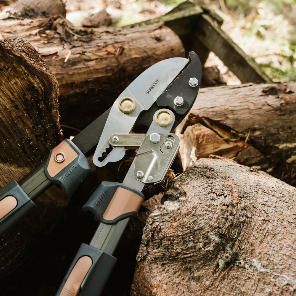 Kent & Stowe SureCut Extra Power Hard Wood Ratchet Loppers