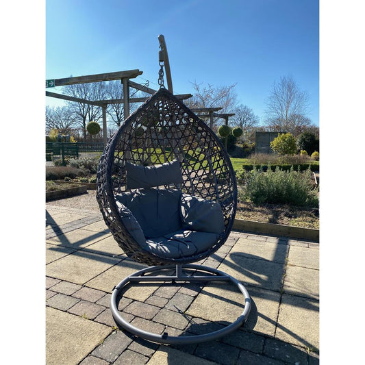 Montreal Egg Chair