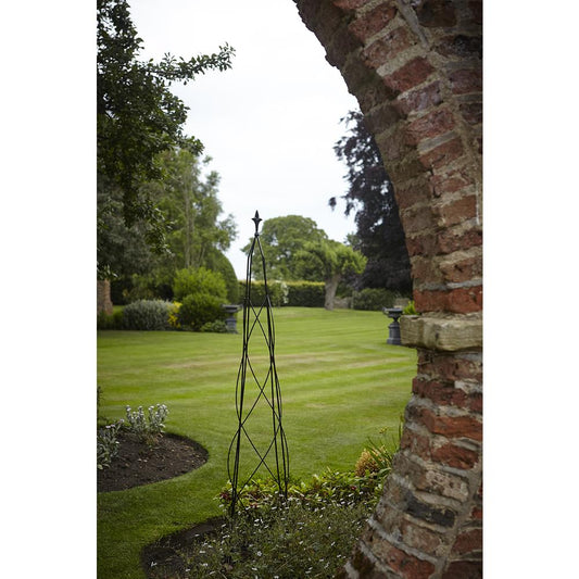 Nostell Obelisk Black - large 1.6m high