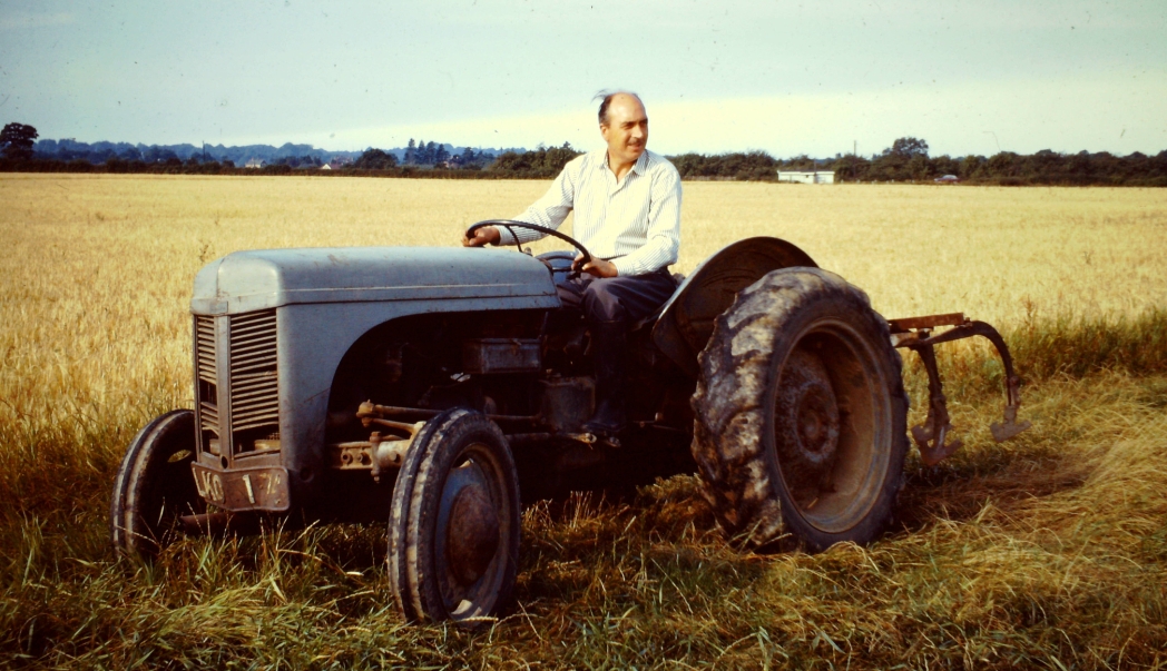 Polhill History Tractor